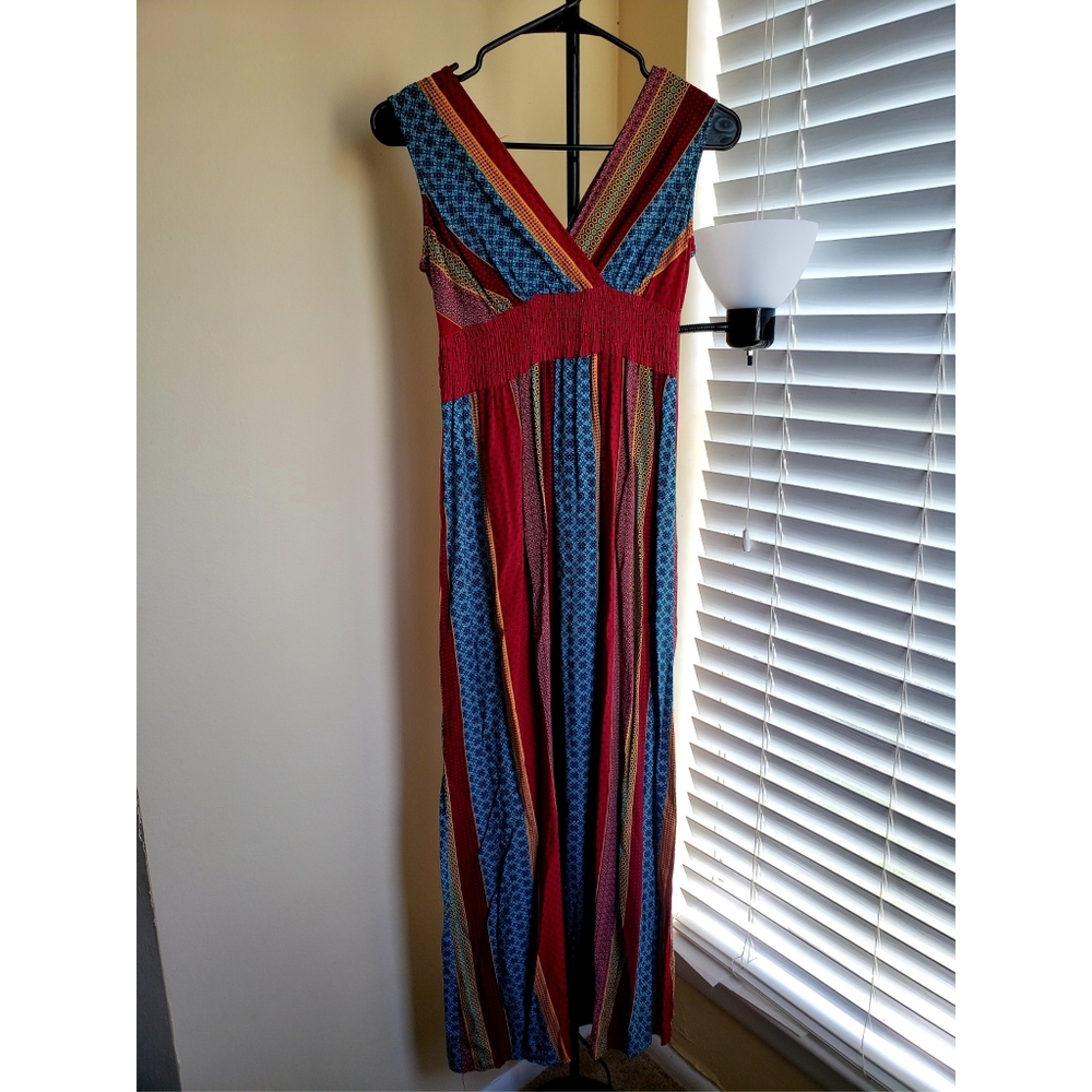 V neck long suit.